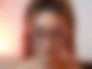 AileenAxa's Live Sex Cam Show