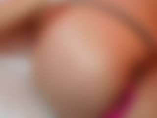 AileenAxa's Live Sex Cam Show