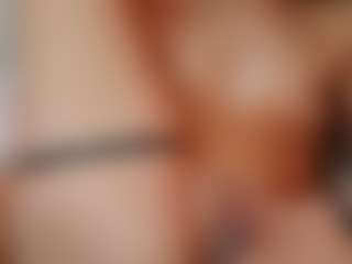 AileenAxa's Live Sex Cam Show