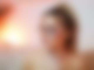 AileenAxa's Live Sex Cam Show