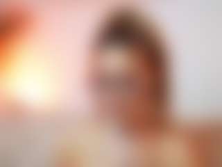AileenAxa's Live Sex Cam Show