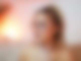 AileenAxa's Live Sex Cam Show