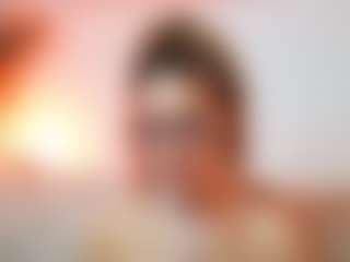 AileenAxa's Live Sex Cam Show