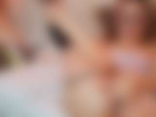 AileenAxa's Live Sex Cam Show
