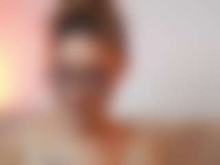 AileenAxa's Live Sex Cam Show