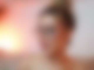 AileenAxa's Live Sex Cam Show