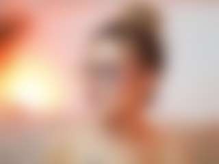 AileenAxa's Live Sex Cam Show
