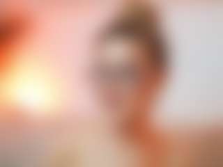 AileenAxa's Live Sex Cam Show
