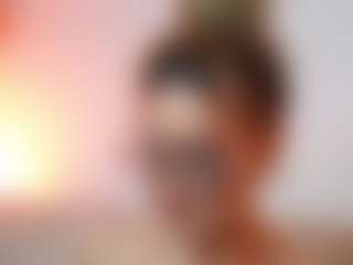 AileenAxa's Live Sex Cam Show