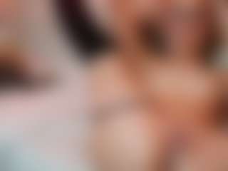 AileenAxa's Live Sex Cam Show