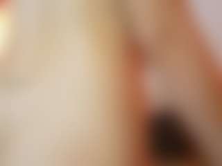 AileenAxaのライブセックスチャットショー