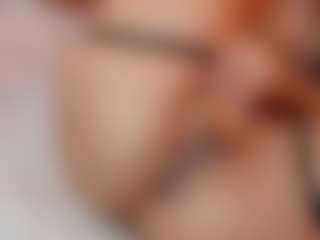 AileenAxa's Live Sex Cam Show