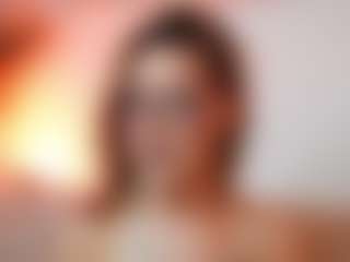 AileenAxa's Live Sex Cam Show