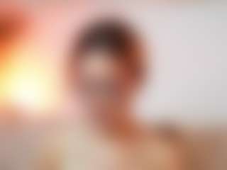 AileenAxa's Live Sex Cam Show