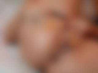 AileenAxa's Live Sex Cam Show