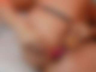 AileenAxa's Live Sex Cam Show