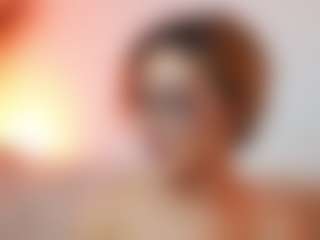 AileenAxa's Live Sex Cam Show