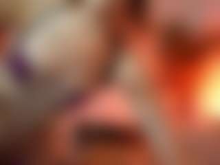 AileenAxa's Live Sex Cam Show