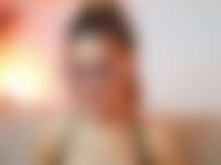 AileenAxa's Live Sex Cam Show