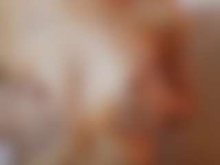AileenAxa's Live Sex Cam Show