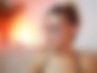AileenAxa's Live Sex Cam Show