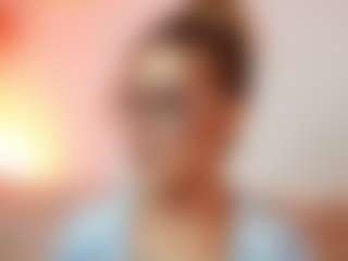 AileenAxa's Live Sex Cam Show