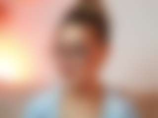AileenAxa's Live Sex Cam Show