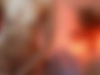 AileenAxa's Live Sex Cam Show