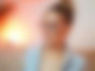 AileenAxa's Live Sex Cam Show