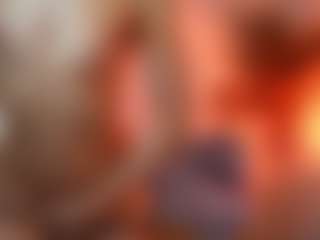 AileenAxa's Live Sex Cam Show