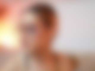 AileenAxa's Live Sex Cam Show