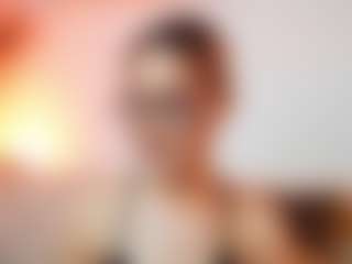 AileenAxa's Live Sex Cam Show
