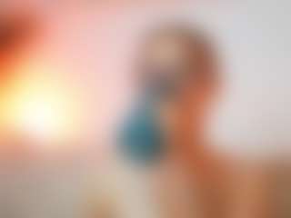 AileenAxa's Live Sex Cam Show