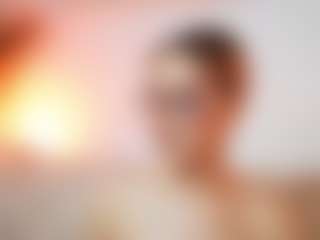 AileenAxa's Live Sex Cam Show