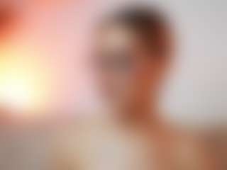 AileenAxa's Live Sex Cam Show