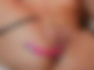 AileenAxa's Live Sex Cam Show
