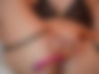 AileenAxa's Live Sex Cam Show