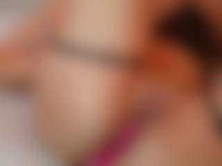 AileenAxa's Live Sex Cam Show