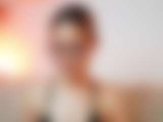 AileenAxa's Live Sex Cam Show