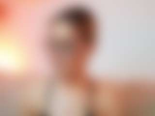 AileenAxa's Live Sex Cam Show