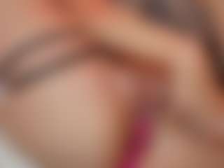 AileenAxa's Live Sex Cam Show