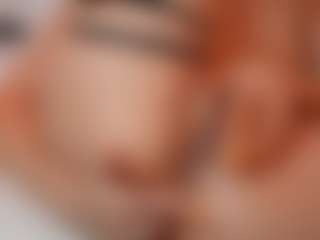 AileenAxa's Live Sex Cam Show