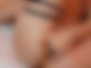 AileenAxa's Live Sex Cam Show