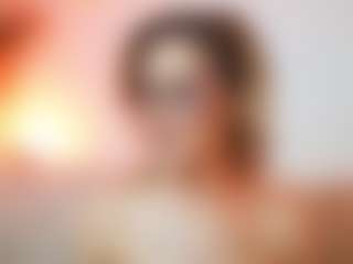 AileenAxa's Live Sex Cam Show