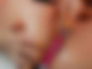 AileenAxa's Live Sex Cam Show
