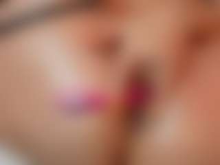 AileenAxa's Live Sex Cam Show