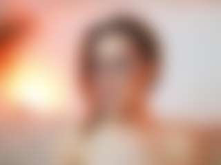 AileenAxa's Live Sex Cam Show