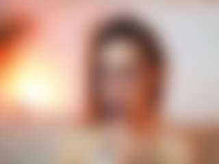 AileenAxa's Live Sex Cam Show