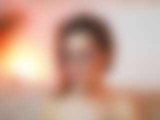 AileenAxa's Live Sex Cam Show