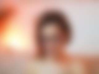 AileenAxa's Live Sex Cam Show